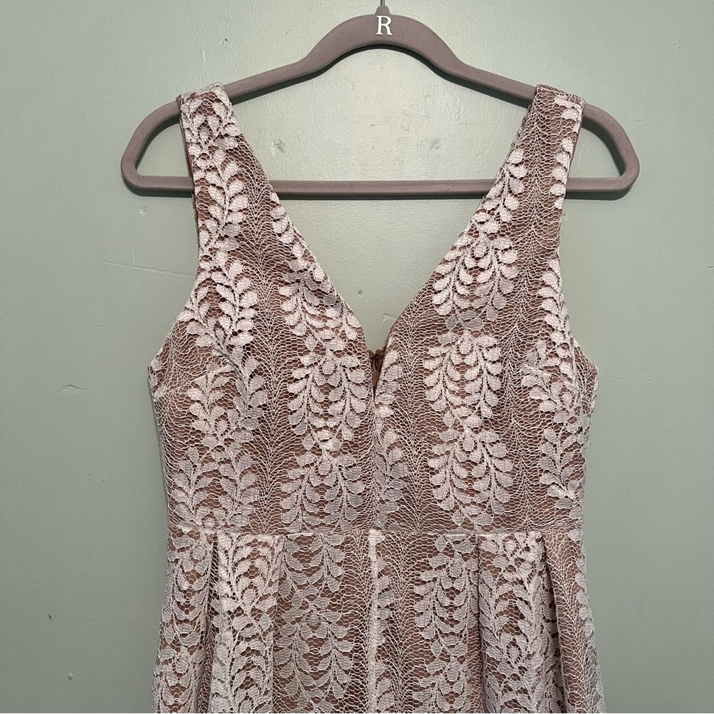 Lulu’s Dress All of My Heart White Lace Skater Dress Sz M NWT V Neck Sleeveless - Picture 5 of 14